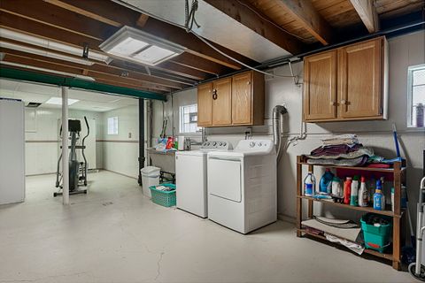 Tiny photo for 2226 Hawthorne Avenue, Westchester, IL 60154 (MLS # 12648102)