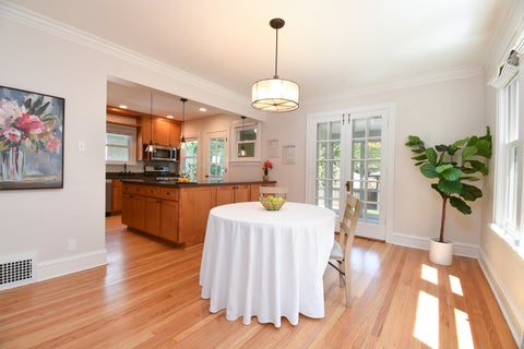 Tiny photo for 830 N Harvey Avenue, Oak Park, IL 60302 (MLS # 12705689)