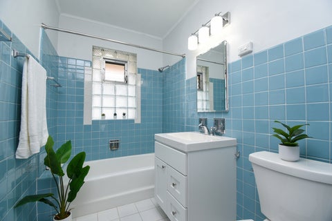 Tiny photo for 830 N Harvey Avenue, Oak Park, IL 60302 (MLS # 12705689)