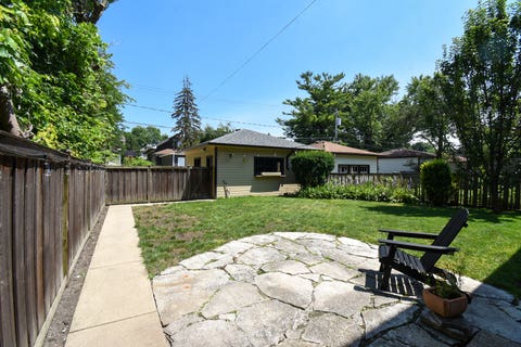 Tiny photo for 830 N Harvey Avenue, Oak Park, IL 60302 (MLS # 12705689)