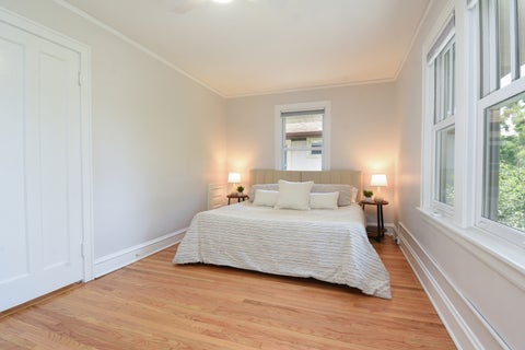 Tiny photo for 830 N Harvey Avenue, Oak Park, IL 60302 (MLS # 12705689)