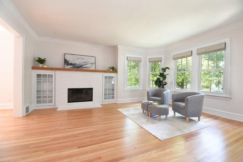 Tiny photo for 830 N Harvey Avenue, Oak Park, IL 60302 (MLS # 12705689)