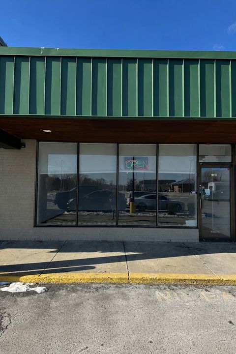 4445 Lincoln Highway Matteson IL 60443