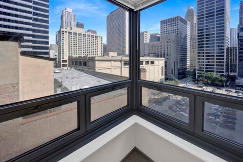 Tiny photo for 440 N Wabash Avenue #1008, Chicago, IL 60611 (MLS # 12749108)