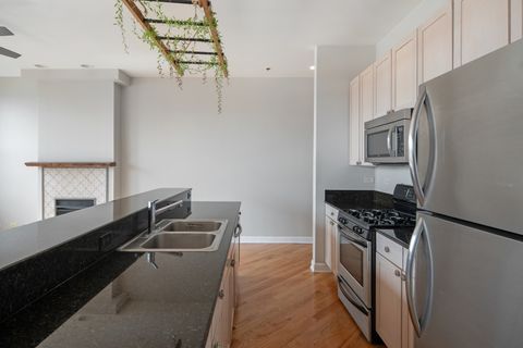 Tiny photo for 3113 W Lawrence Avenue #A302, Chicago, IL 60625 (MLS # 12615154)
