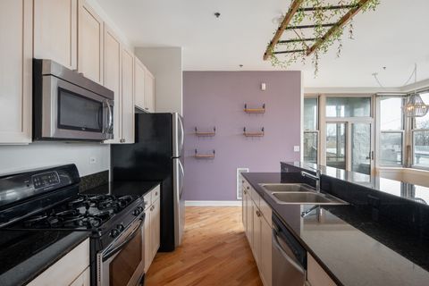 Tiny photo for 3113 W Lawrence Avenue #A302, Chicago, IL 60625 (MLS # 12615154)