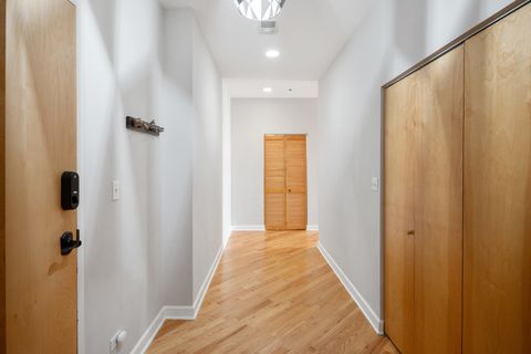 Tiny photo for 3113 W Lawrence Avenue #A302, Chicago, IL 60625 (MLS # 12615154)