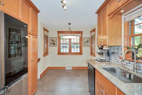 Tiny photo for 12008 S 71st Court, Palos Heights, IL 60463 (MLS # 12706543)