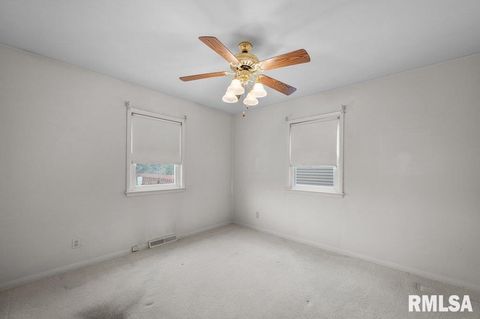 Tiny photo for 5325 28TH Avenue, Moline, IL 61265 (MLS # QC4268758)