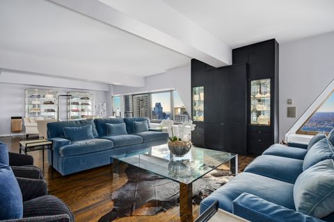 Tiny photo for 175 E Delaware Place #4625, Chicago, IL 60611 (MLS # 12426658)