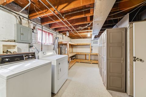 Tiny photo for 9319 S Ridgeway Avenue, Evergreen Park, IL 60805 (MLS # 12503652)