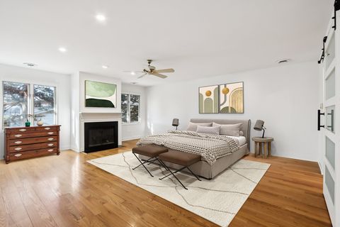 Tiny photo for 2019 E Avon Lane, Arlington Heights, IL 60004 (MLS # 12602441)