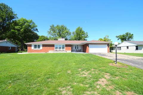 Tiny photo for 7 Fairway Drive, Mt Vernon, IL 62864 (MLS # 12635811)