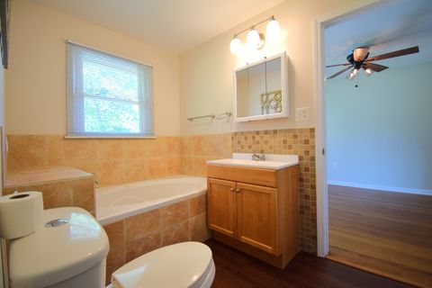 Tiny photo for 7 Fairway Drive, Mt Vernon, IL 62864 (MLS # 12635811)