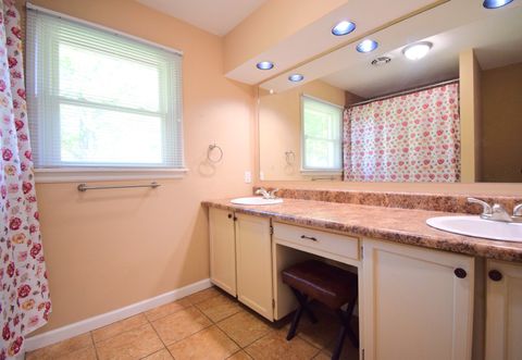 Tiny photo for 7 Fairway Drive, Mt Vernon, IL 62864 (MLS # 12635811)