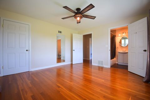 Tiny photo for 7 Fairway Drive, Mt Vernon, IL 62864 (MLS # 12635811)