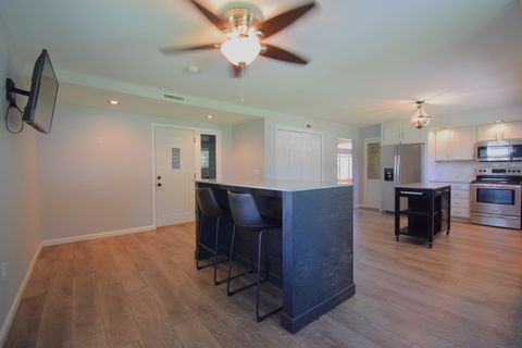 Tiny photo for 7 Fairway Drive, Mt Vernon, IL 62864 (MLS # 12635811)