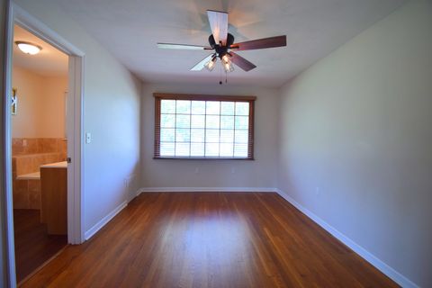 Tiny photo for 7 Fairway Drive, Mt Vernon, IL 62864 (MLS # 12635811)