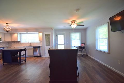 Tiny photo for 7 Fairway Drive, Mt Vernon, IL 62864 (MLS # 12635811)