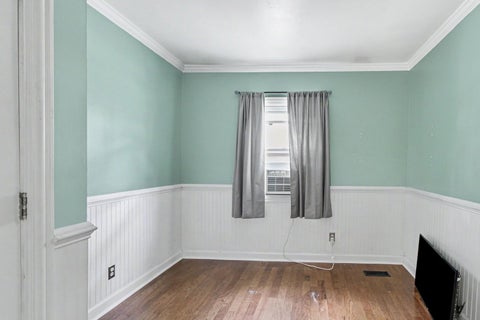 Tiny photo for 6N872 Fox River Avenue, St. Charles, IL 60174 (MLS # 12755258)
