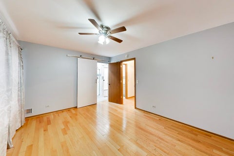 Tiny photo for 951 Wilma Lane, Elk Grove Village, IL 60007 (MLS # 12769649)