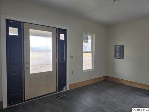 Tiny photo for 820 Center Street, Carthage, IL 62321 (MLS # 12306834)