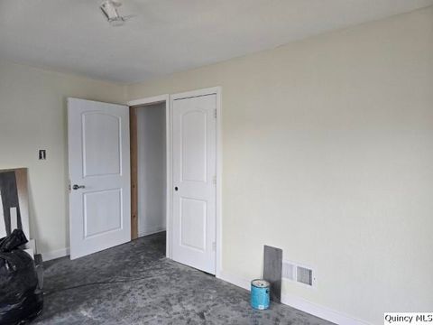Tiny photo for 820 Center Street, Carthage, IL 62321 (MLS # 12306834)