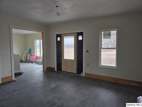 Tiny photo for 820 Center Street, Carthage, IL 62321 (MLS # 12306834)