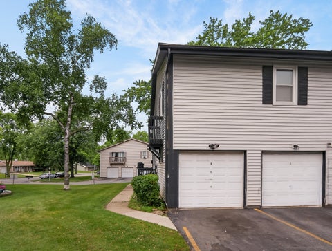 Tiny photo for 228 Dakota Court #A, Bolingbrook, IL 60440 (MLS # 12684067)