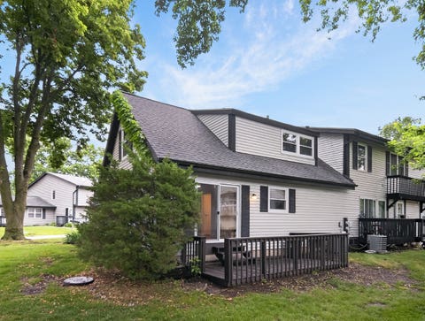 Tiny photo for 228 Dakota Court #A, Bolingbrook, IL 60440 (MLS # 12684067)