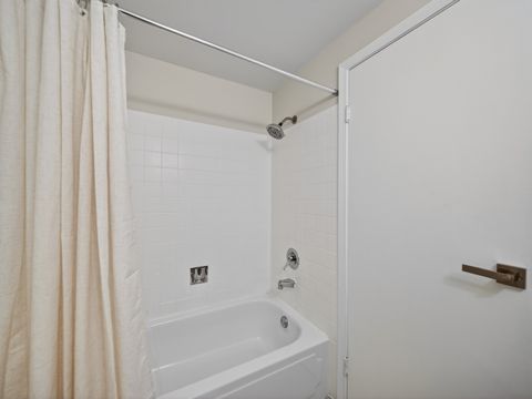 Tiny photo for 228 Dakota Court #A, Bolingbrook, IL 60440 (MLS # 12684067)