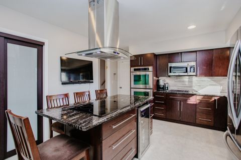 Tiny photo for 1095 Lancaster Court, Hoffman Estates, IL 60169 (MLS # 12567013)