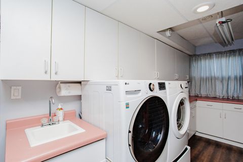 Tiny photo for 1095 Lancaster Court, Hoffman Estates, IL 60169 (MLS # 12567013)