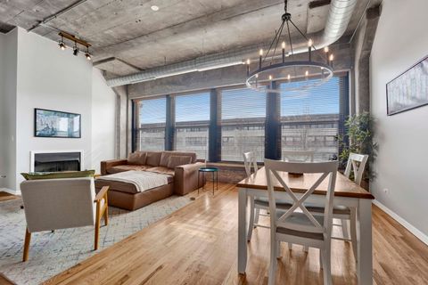 Tiny photo for 1070 W 15th Street #349, Chicago, IL 60608 (MLS # 12597534)