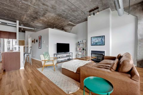 Tiny photo for 1070 W 15th Street #349, Chicago, IL 60608 (MLS # 12597534)