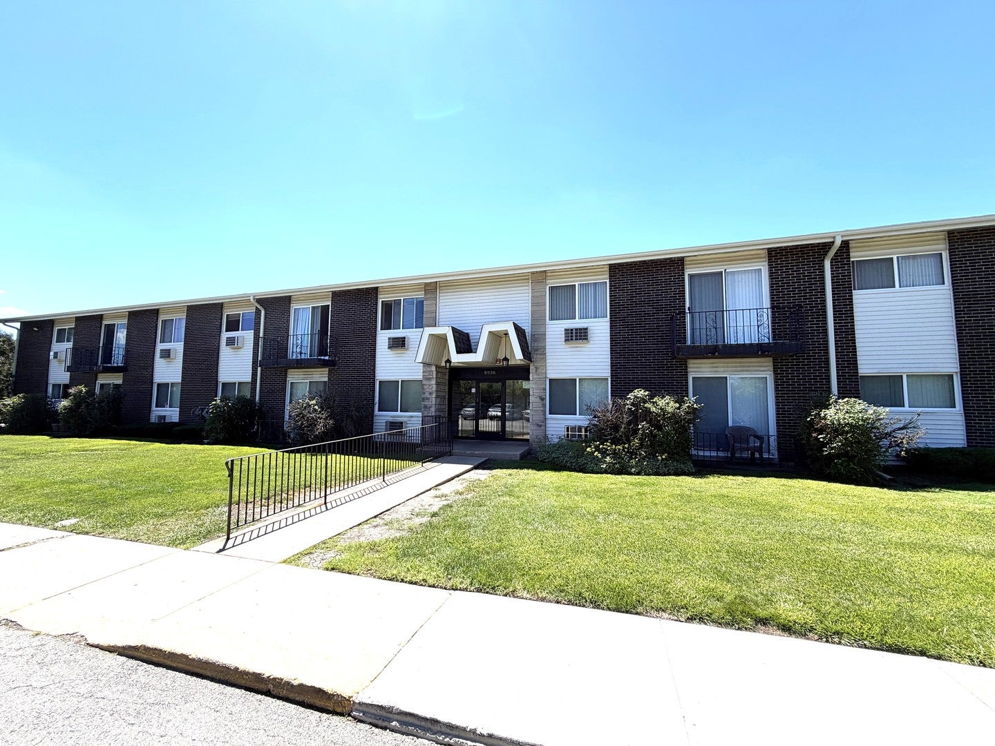 8936 Northshore Drive 1G