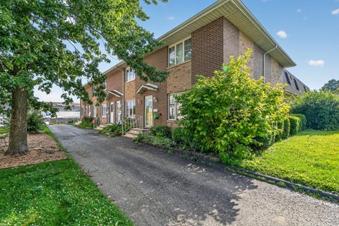 Tiny photo for 613 E 3rd Street #3, Lockport, IL 60441 (MLS # 12711166)