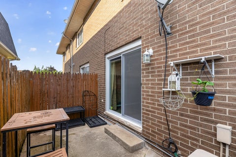Tiny photo for 613 E 3rd Street #3, Lockport, IL 60441 (MLS # 12711166)
