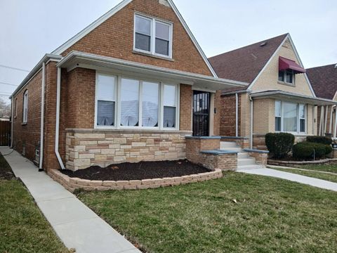 Photo of 8354 S Winchester Avenue, Chicago, IL 60620 (MLS # 12588421)