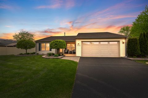 Photo of 7612 W Woodlawn Drive, Frankfort, IL 60423 (MLS # 12629434)