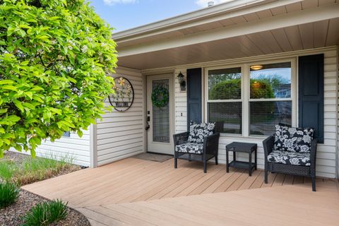 Tiny photo for 7612 W Woodlawn Drive, Frankfort, IL 60423 (MLS # 12629434)