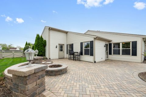 Tiny photo for 7612 W Woodlawn Drive, Frankfort, IL 60423 (MLS # 12629434)