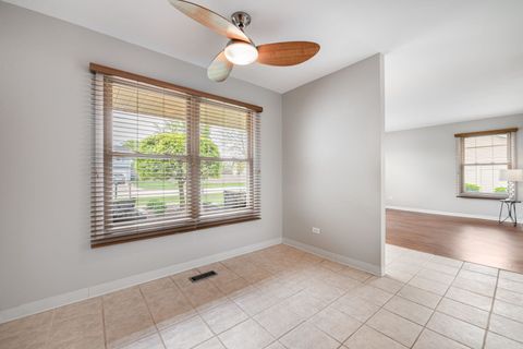 Tiny photo for 7612 W Woodlawn Drive, Frankfort, IL 60423 (MLS # 12629434)