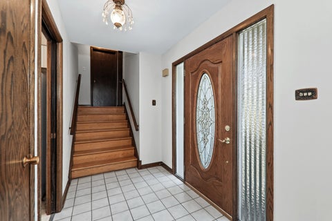 Tiny photo for 9200 Austin Avenue, Oak Lawn, IL 60453 (MLS # 12762119)