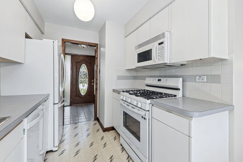 Tiny photo for 9200 Austin Avenue, Oak Lawn, IL 60453 (MLS # 12762119)
