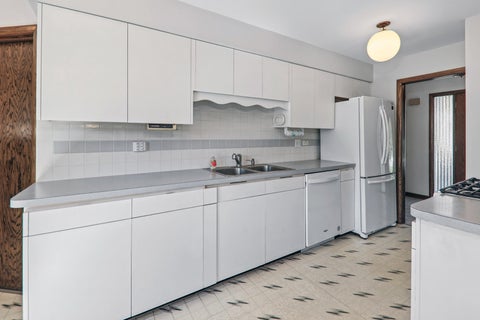 Tiny photo for 9200 Austin Avenue, Oak Lawn, IL 60453 (MLS # 12762119)