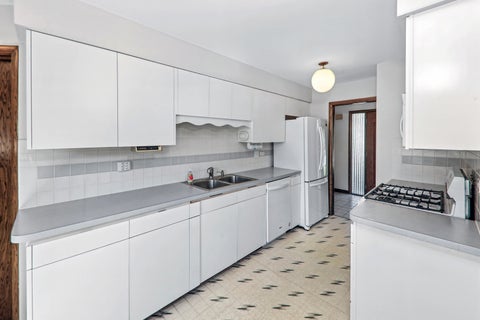 Tiny photo for 9200 Austin Avenue, Oak Lawn, IL 60453 (MLS # 12762119)