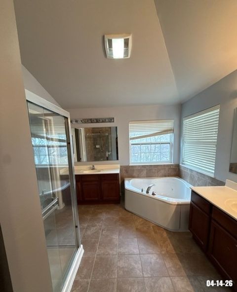 Tiny photo for 5650 BRENTWOOD Drive, Hoffman Estates, IL 60192 (MLS # 12630297)