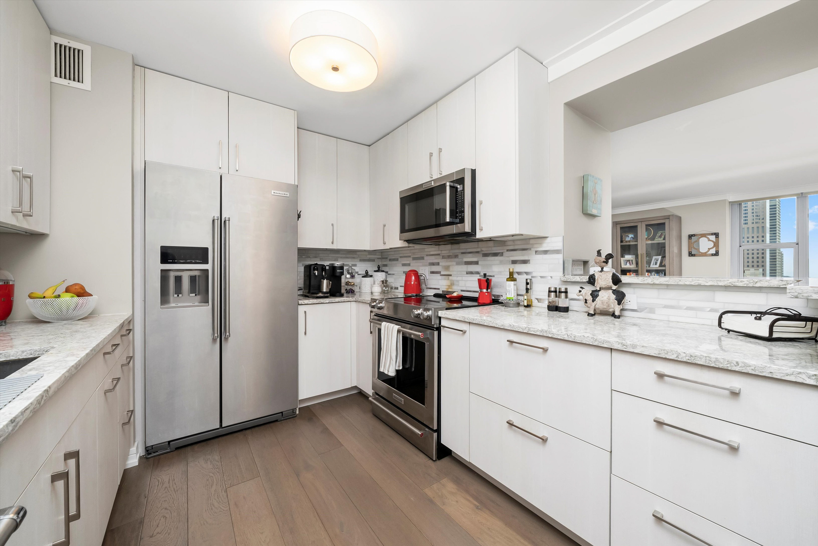 777 N Michigan Avenue 1601