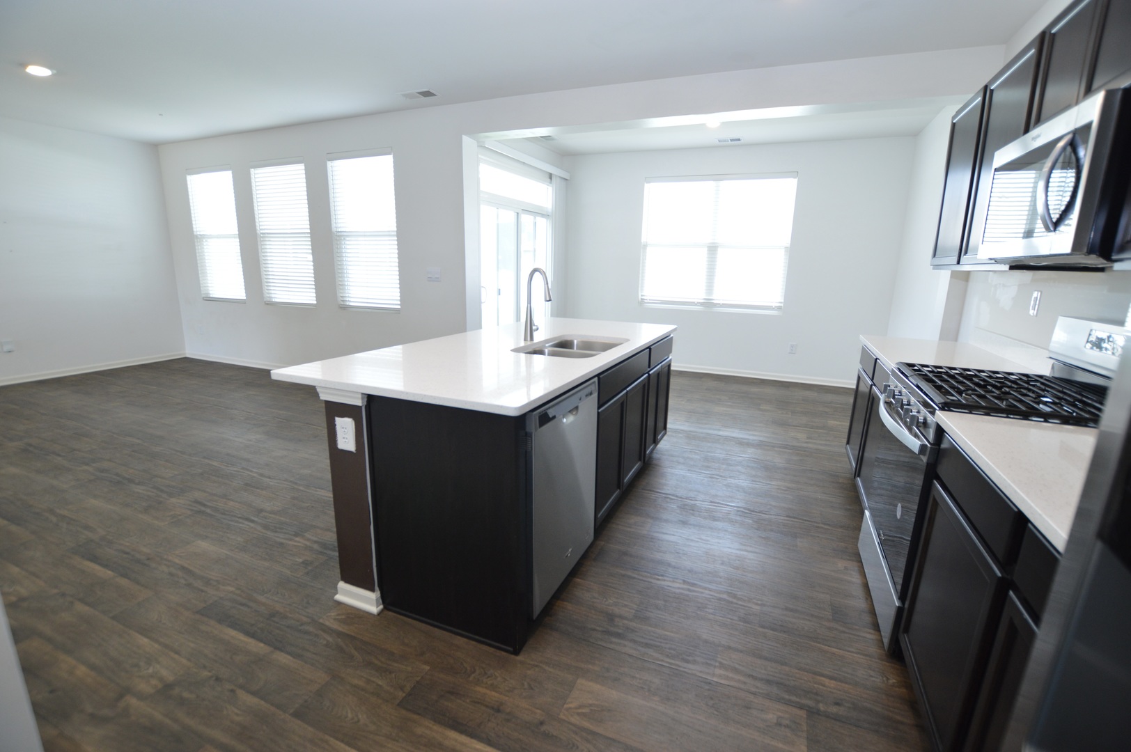 6816 Cobble Springs Lane